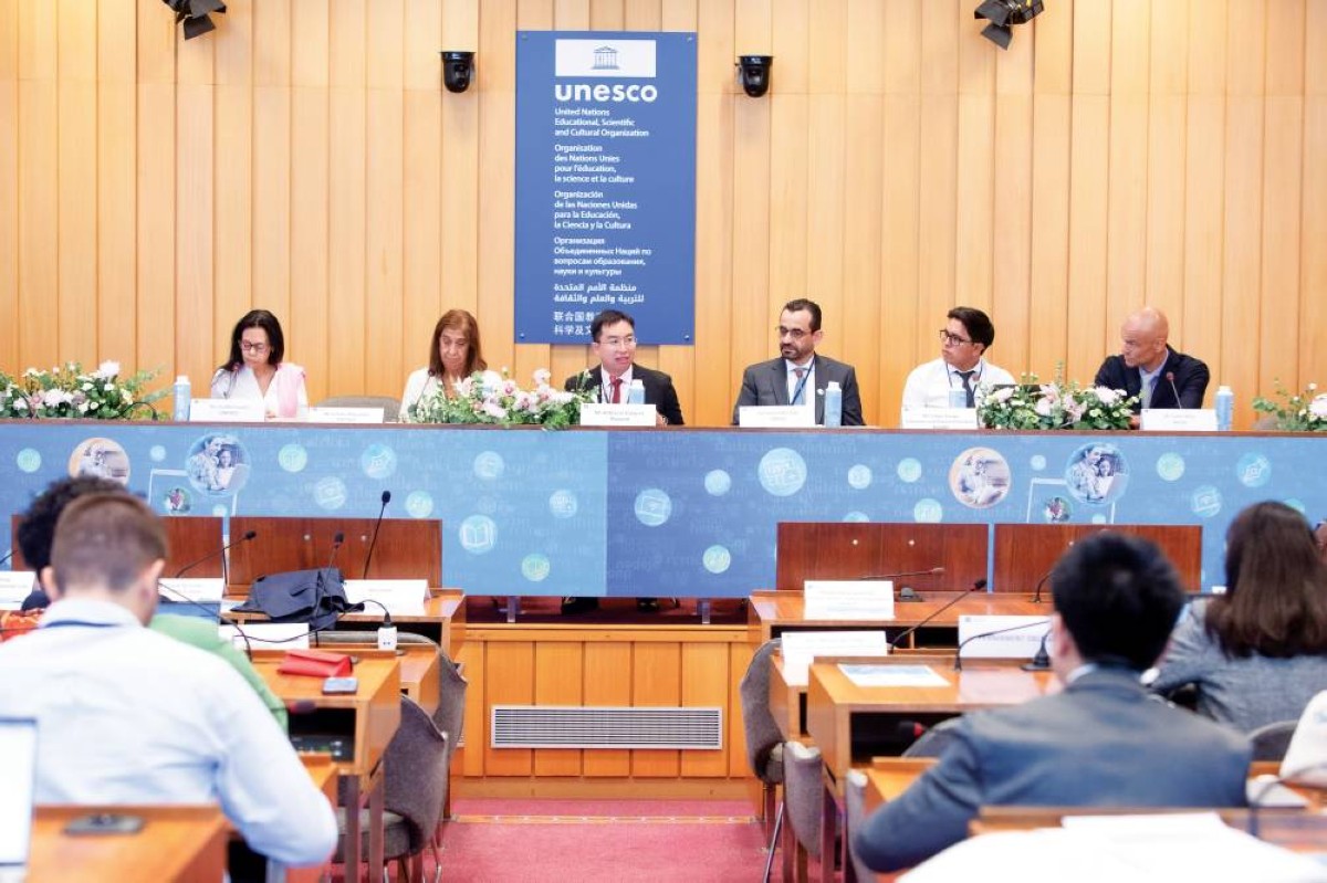 خلال مشاركة «مبادرات محمد بن راشد آل مكتوم العالمية» في المؤتمر العالمي لليونسكو