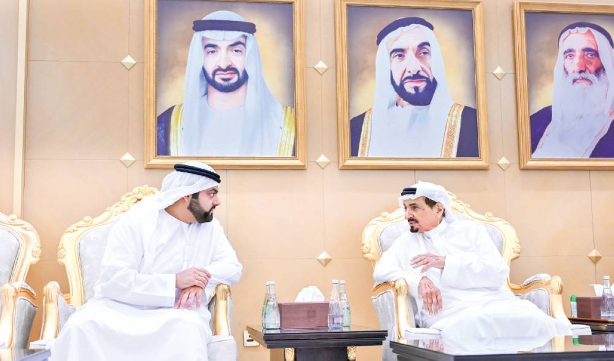 حميد النعيمي يتقبل تعازي محمد الشرقي 