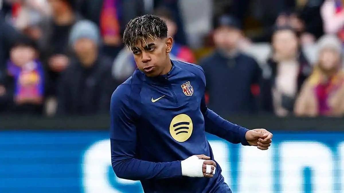 الإصابة تبعد لامين يامال عن تدريبات برشلونة
