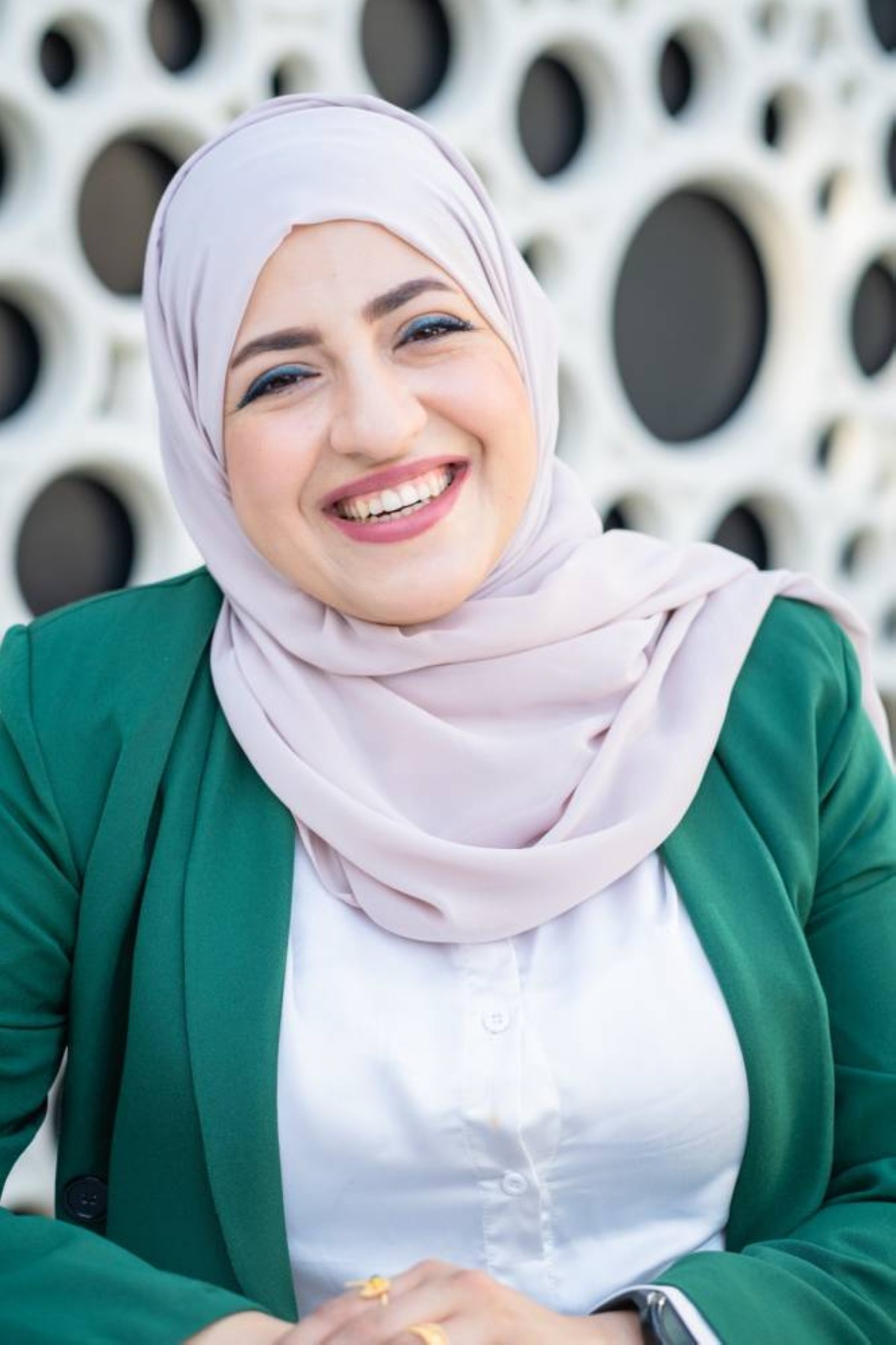 سلمى العالم