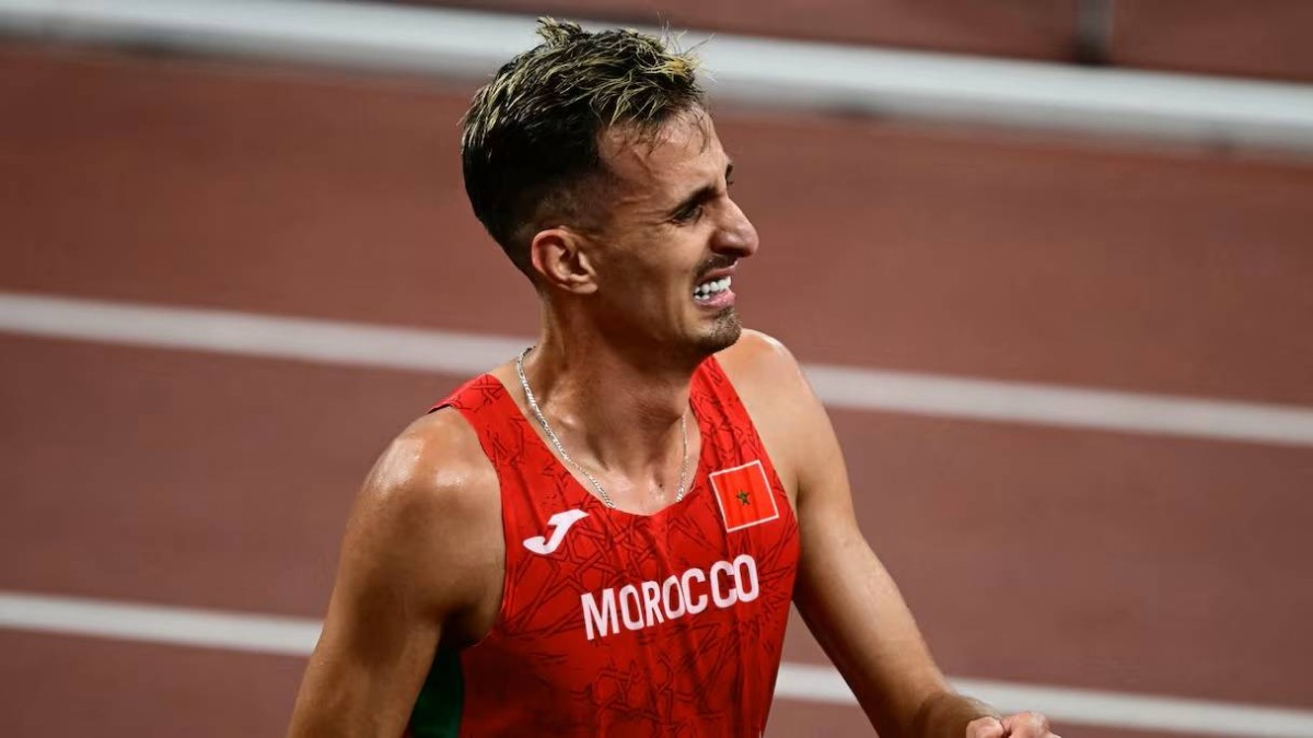 البقالي يخسر لقب سباق 3000 م موانع.. ويكتفي بفضية المونديال