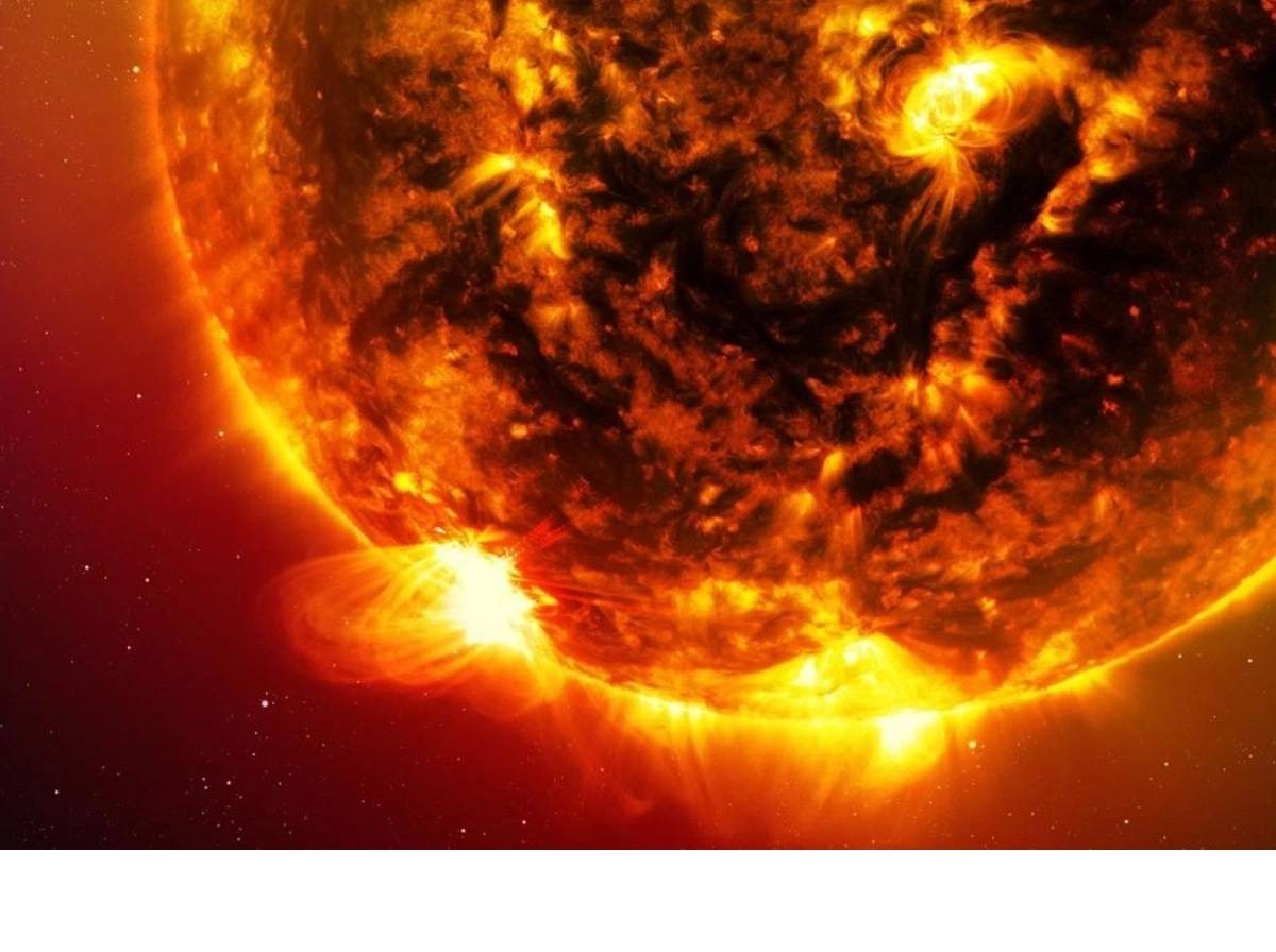 الأرض تحت تأثير عاصفة مغناطيسية قوية