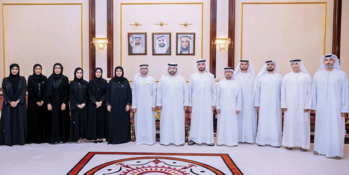 محمد الشرقي خلال استقبال منتسبي برنامج «قيادات حكومة الإمارات 2025» 
