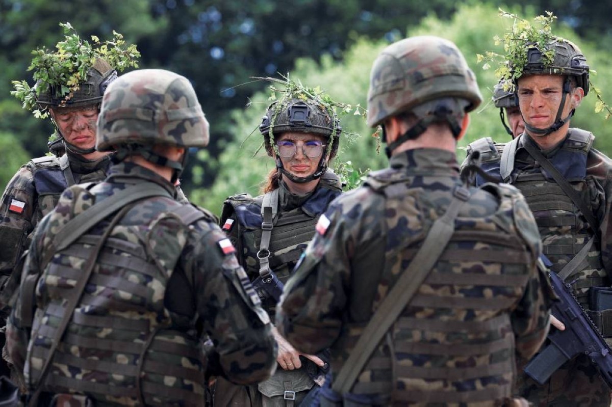 قوات بولندية خلال تدريب عسكري 
