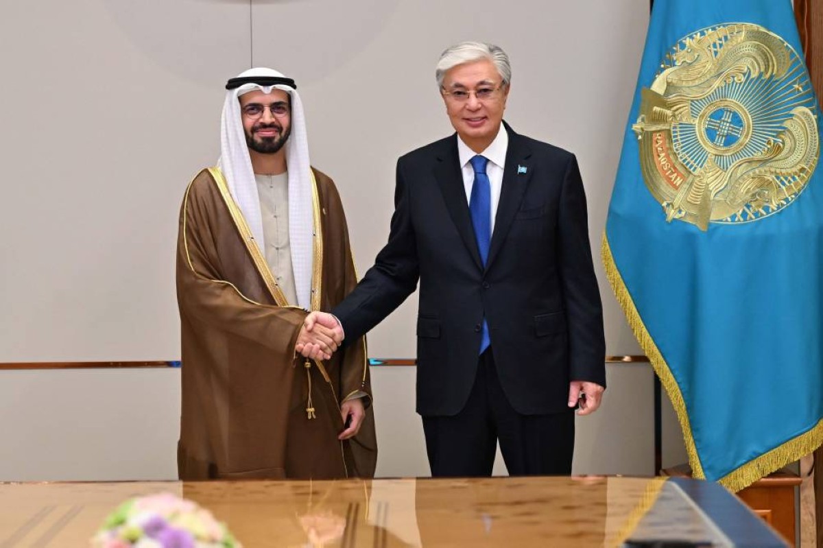 قاسم توكاييف خلال استقباله عمر الدرعي