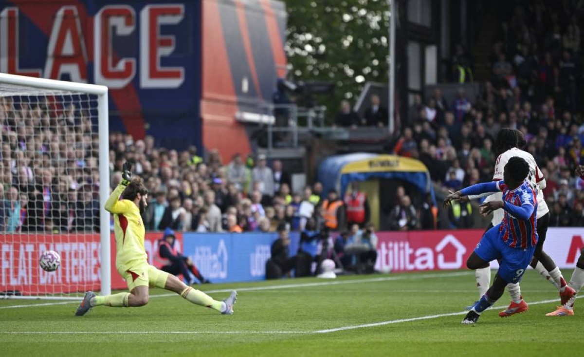 بالاس وإليتشي.. حالة استثنائية في الكرة الأوروبية