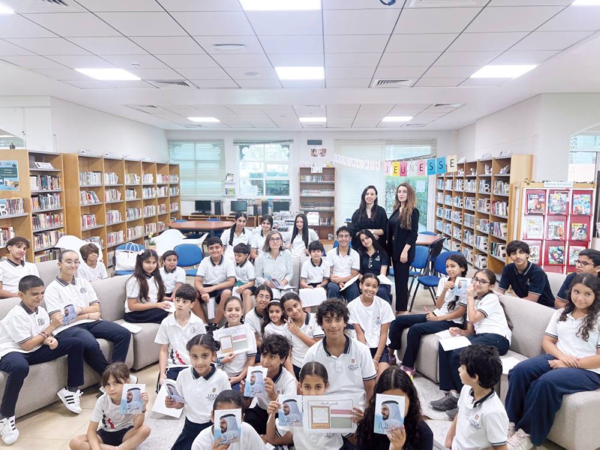 خلال عرض ومناقشة الكتاب في إحدى مدارس دبي