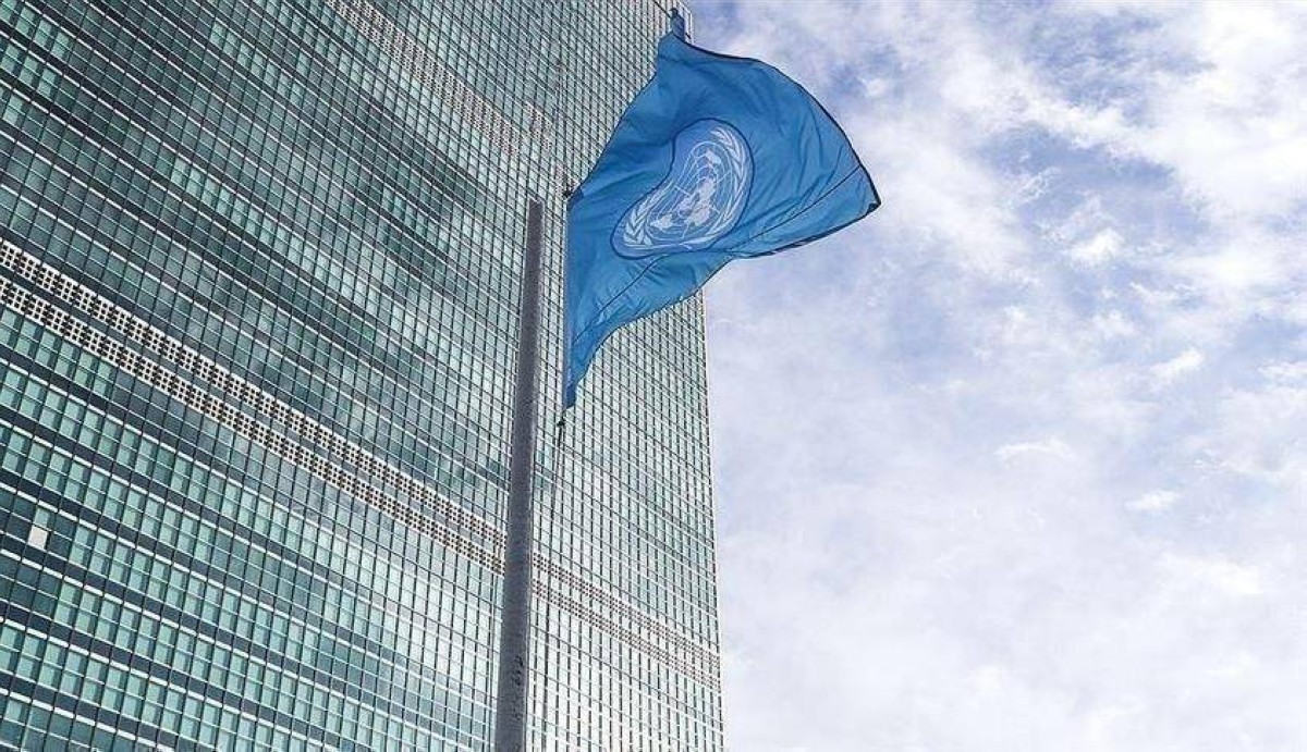 1962 الجزائر تنضم إلى الأمم المتحدة.
