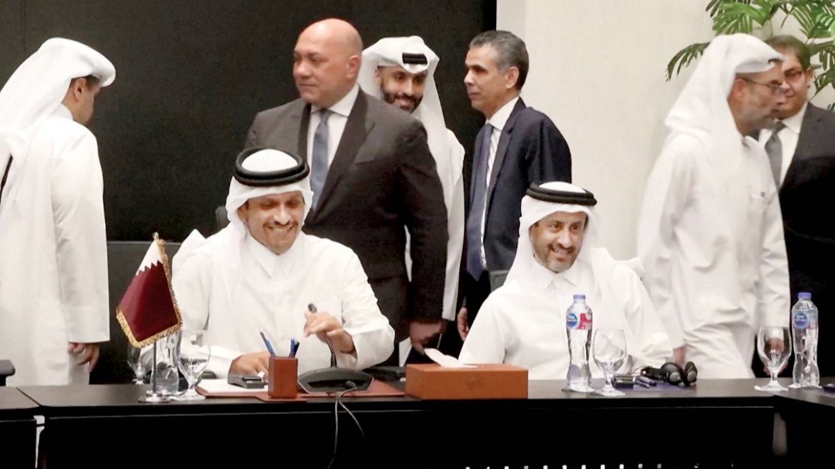 مشهد من مفاوضات شرم الشيخ حول غزة 
