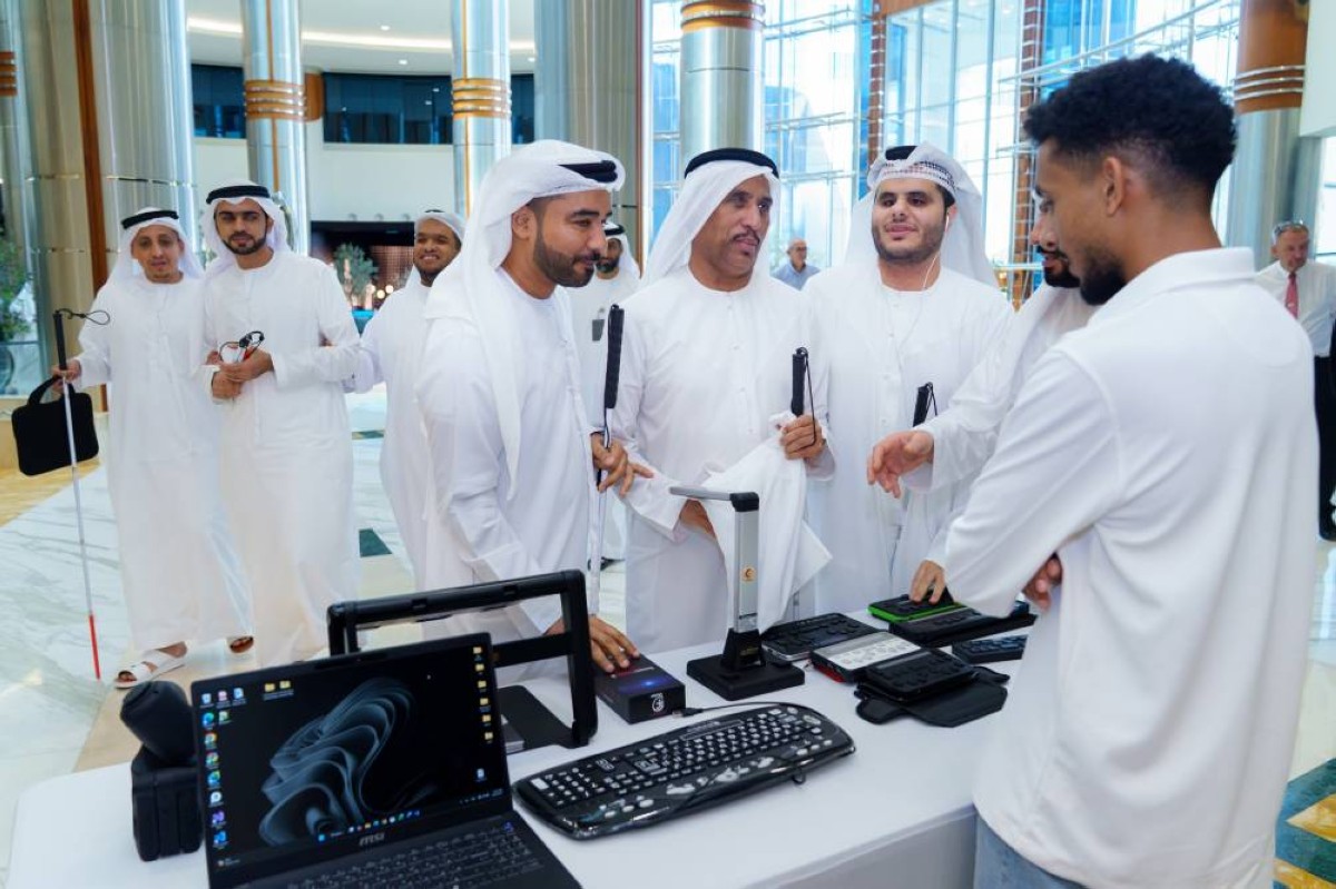 «الأرشيف» وهيئة زايد لأصحاب الهمم يحتفيان بيوم العصا البيضاء