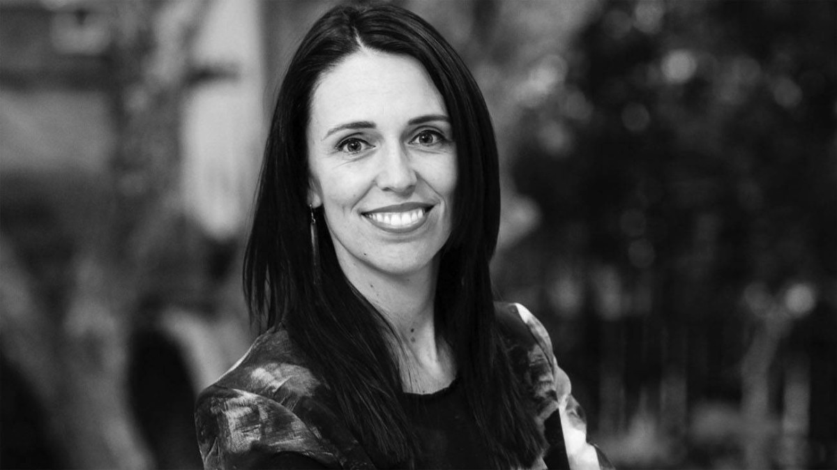 2020 -  فوز العمال بقيادة رئيسة وزراء نيوزيلندا جاسيندا أرديرن في الانتخابات العامة.