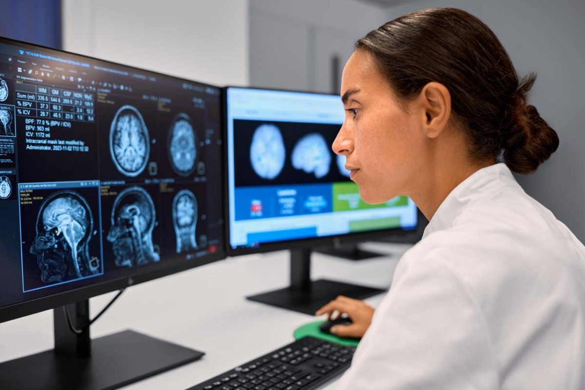 الرعاية الصحية في الإمارات 2025.. تحوّل رقمي واستدامة بثقة سكانية عالية