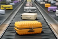 خطأ مدته ثانيتان فقط.. يرتكبه ملايين المسافرين في المطارات يضيع حقائبهم