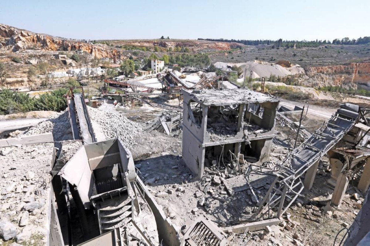 دمار خلفه الهجوم الإسرائيلي بقرية أنصار في جنوب لبنان