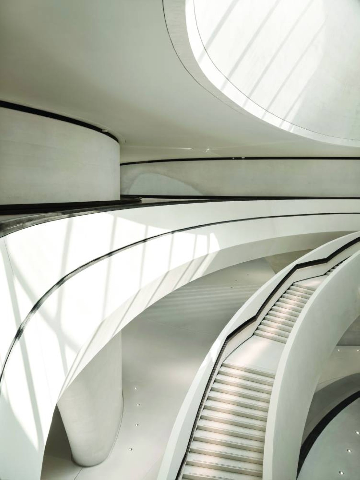 المتحف ينبض بمفردات العراقة والتصاميم الفريدة 