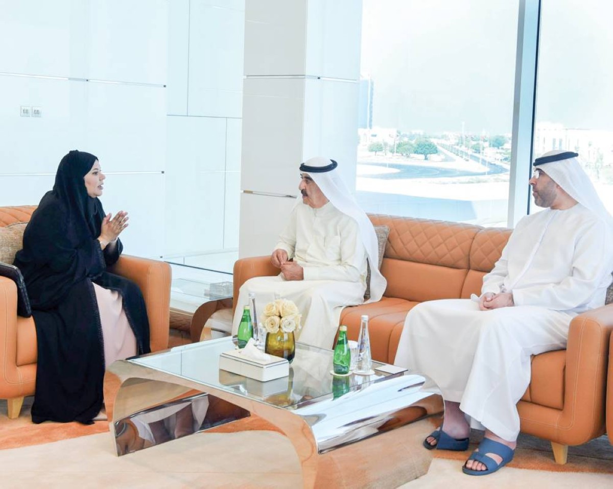 سعود المعلا وأحمد بن سعود خلال استقبال سناء سهيل