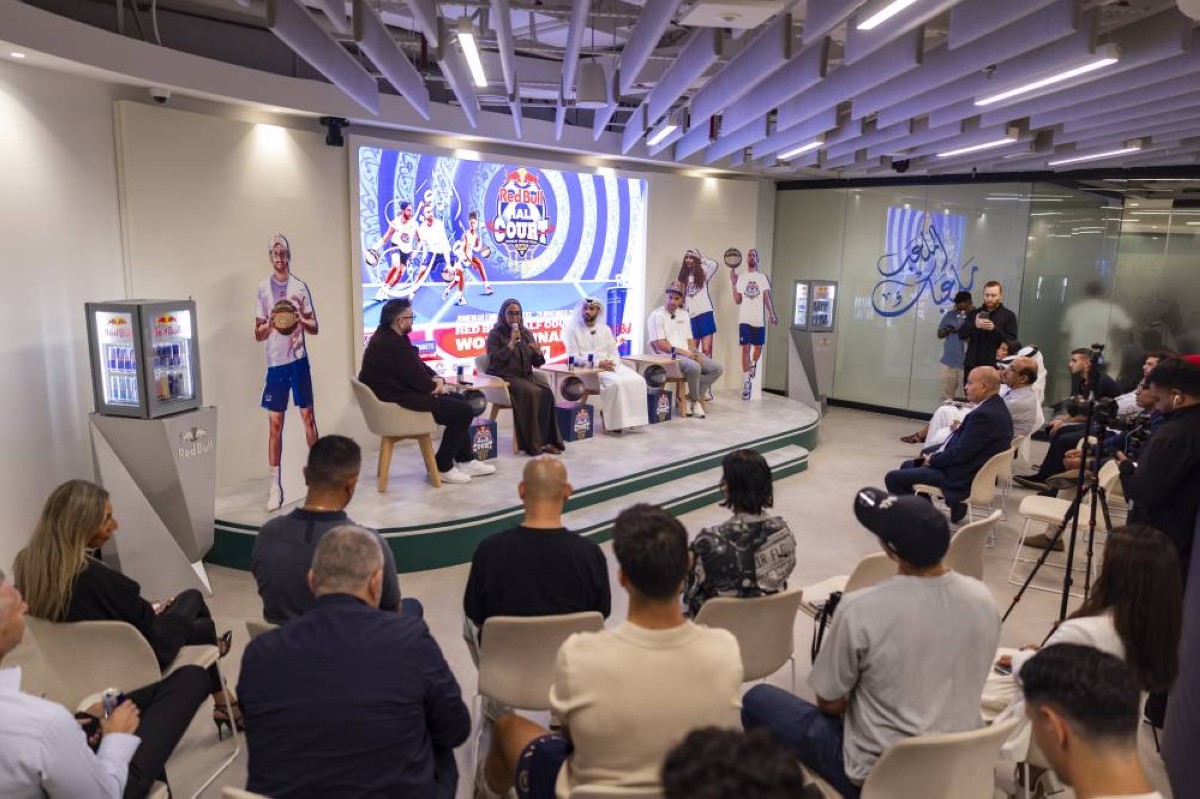 الإمارات تستضيف نهائيات بطولة «ريد بُل هاف كورت» العالمية في كرة السلة 29 نوفمبر