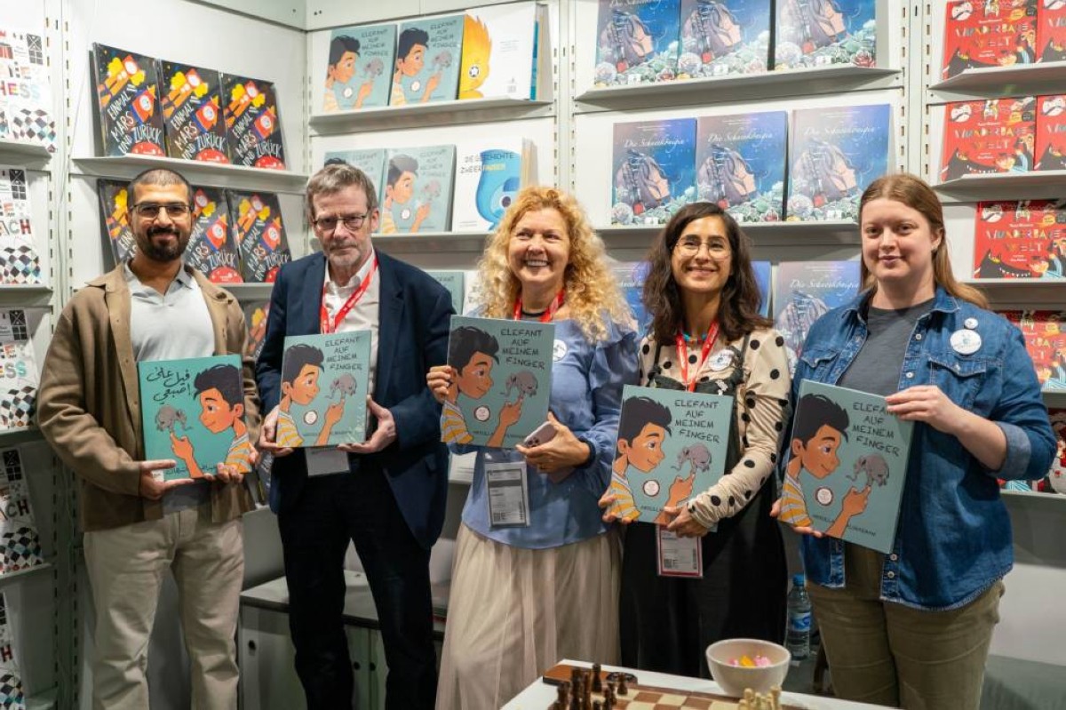 إطلاق الترجمة الألمانية لكتابي «فيل على إصبعي» و«حكاية من لونين»