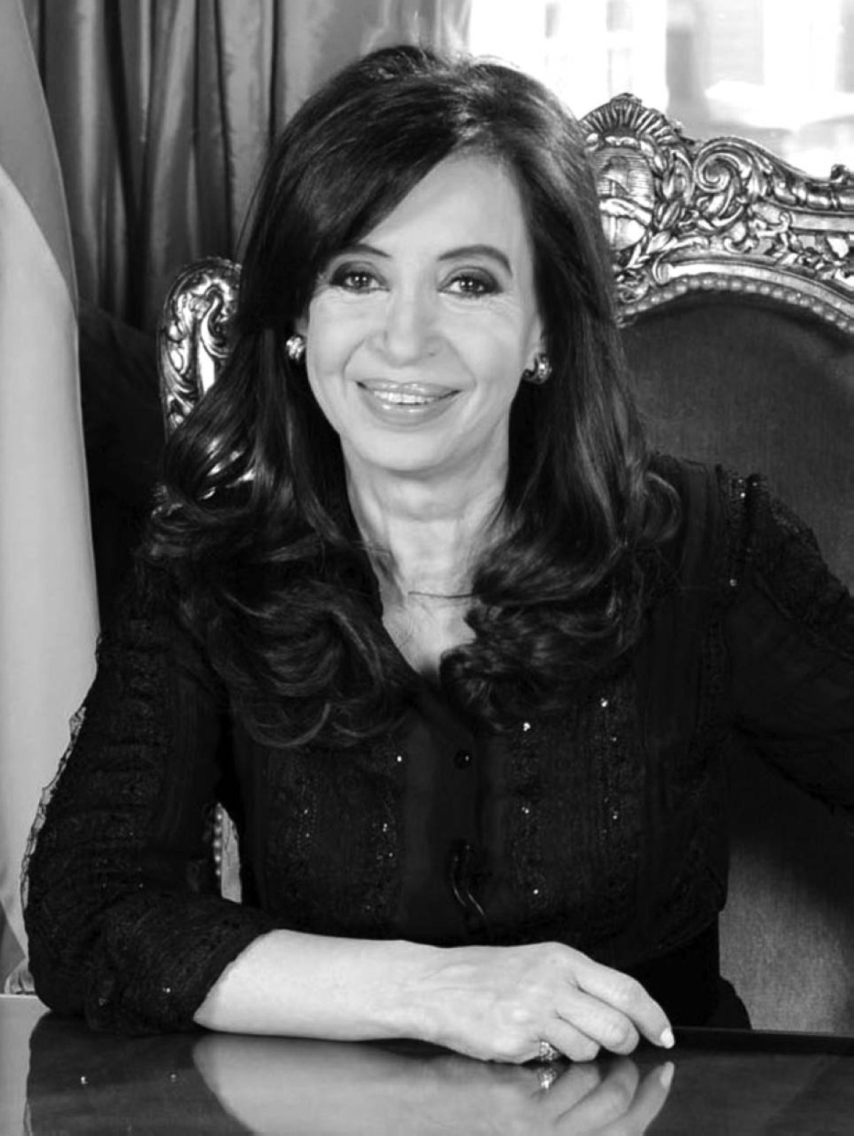 2007 انتخاب كرستينا فيرنانديز رئيسة للأرجنتين خلفاً لزوجها نيستور كيرشنير.
