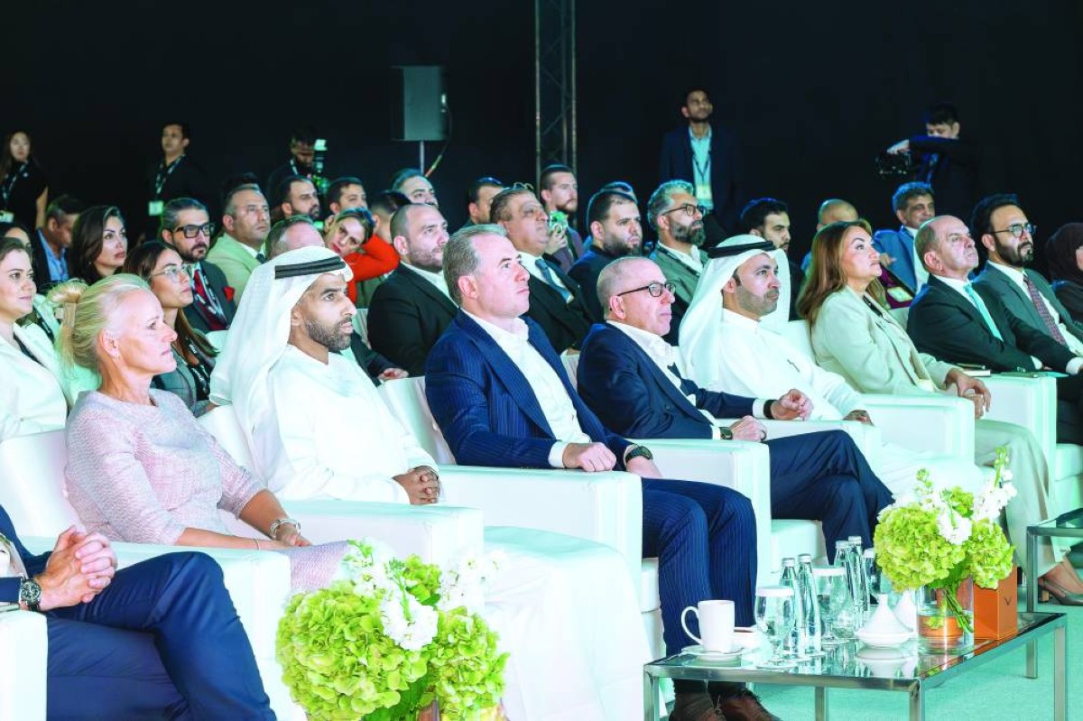 خالد بن سعود خلال الجلسة الافتتاحية