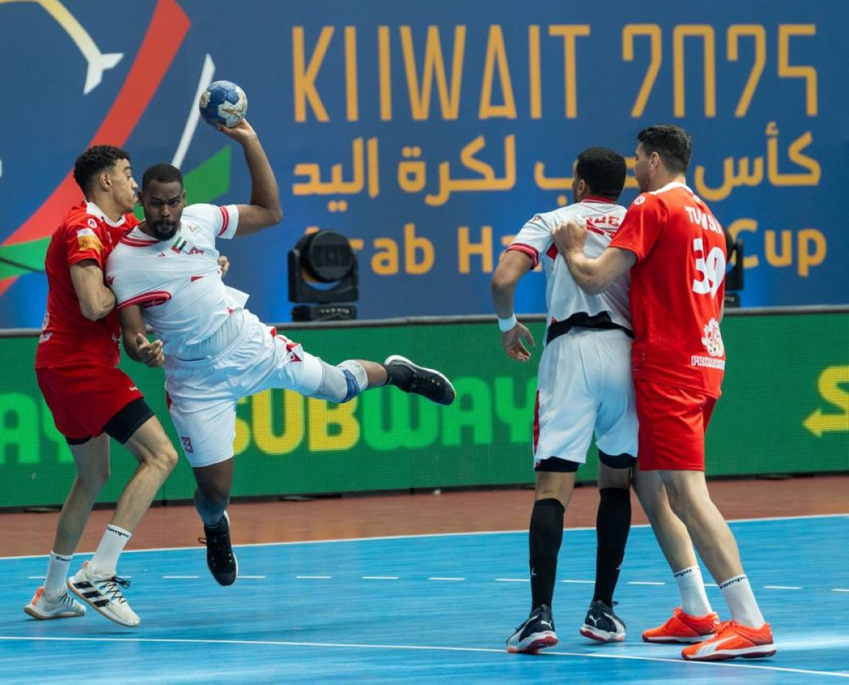 رئيس الاتحاد العربي للعبة لـ«البيان»: كرة اليد الإماراتية تحتاج إلى الاهتمام بالفئات العمرية