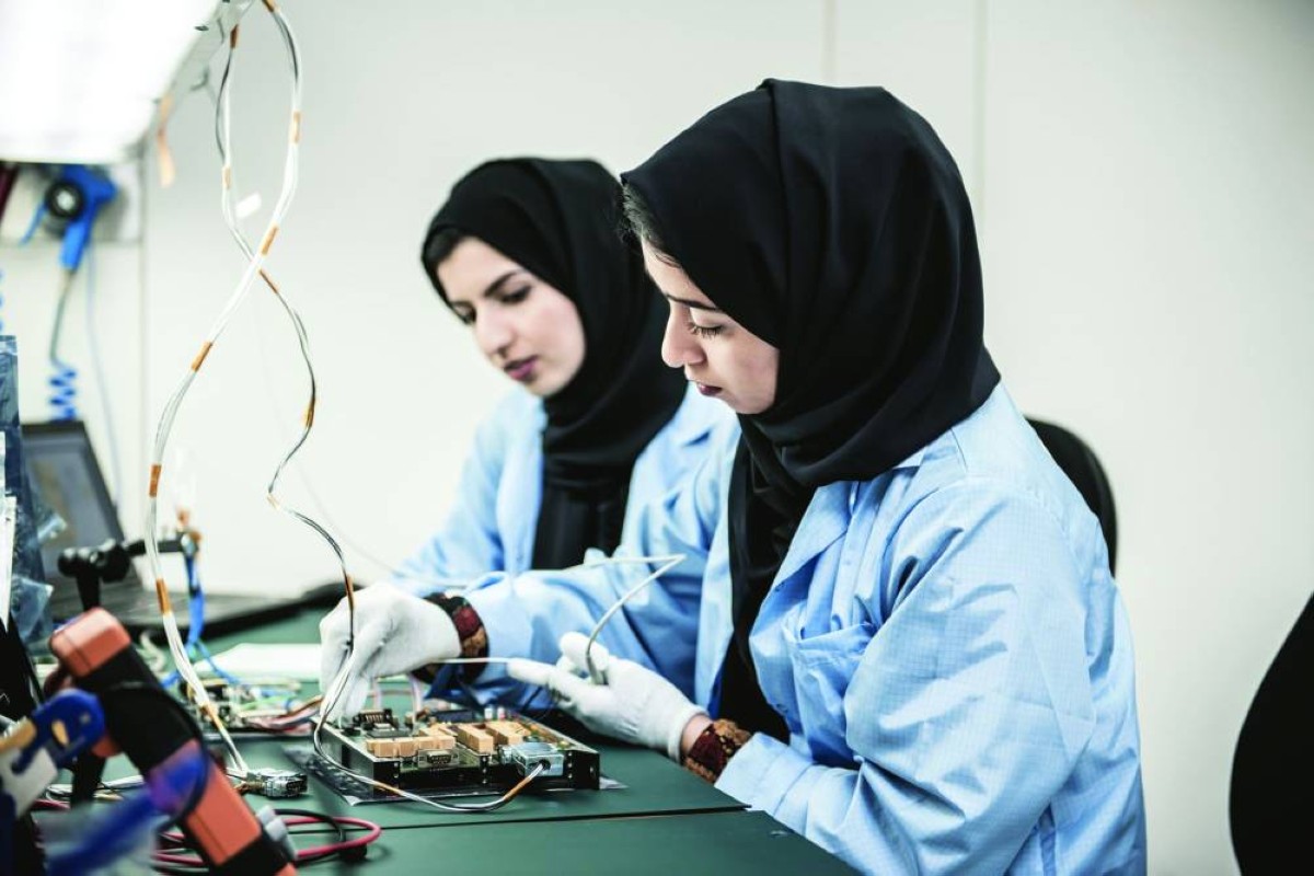 200 من القيادات النسائية بقمة القيادة للمرأة في الهندسة بدبي