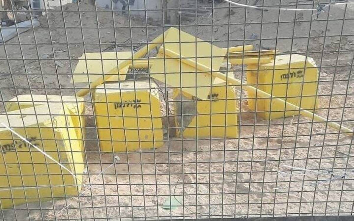 «الخط الأصفر».. قطب أسود في حياة الغزيين