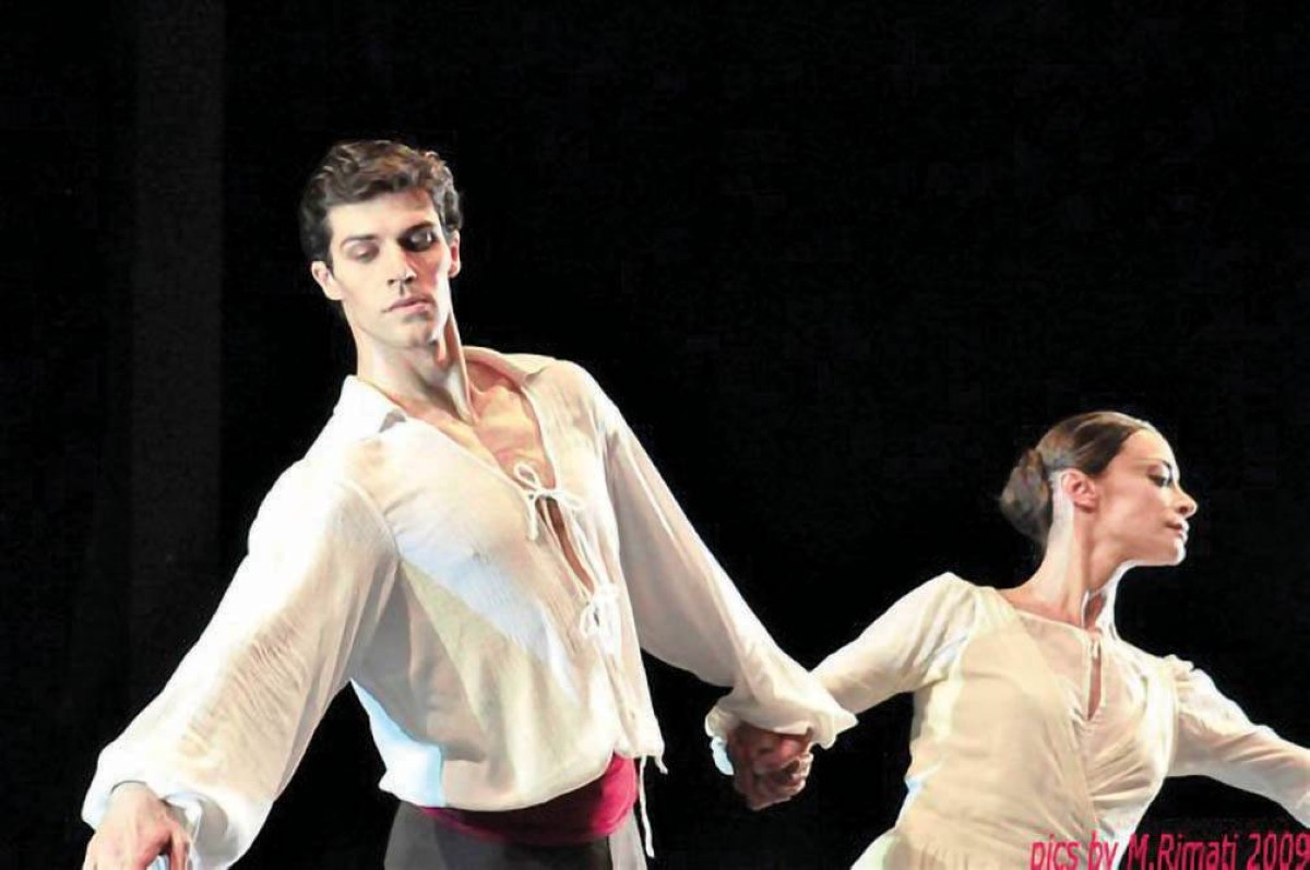 دبي تحتضن الخميس أمسية باليه عالمية لروبيرتو بوليه