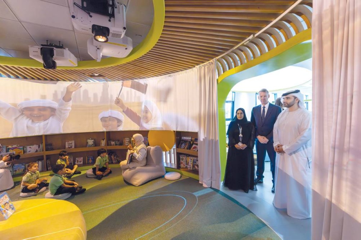 سموه يتفقد مرافق المدرسة
