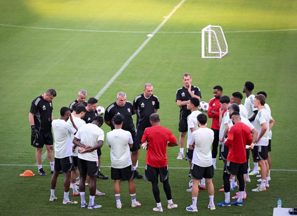 26 لاعباً في تشكيلة «الأبيض»  استعداداً لمواجهتي العراق