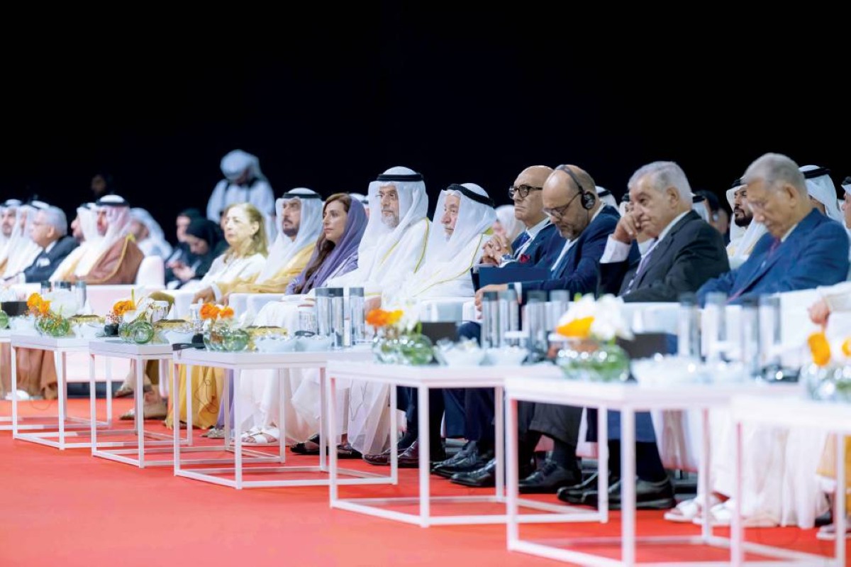 سموه خلال الافتتاح بحضور سلطان بن محمد بن سلطان وبدور القاسمي والمسؤولين  
