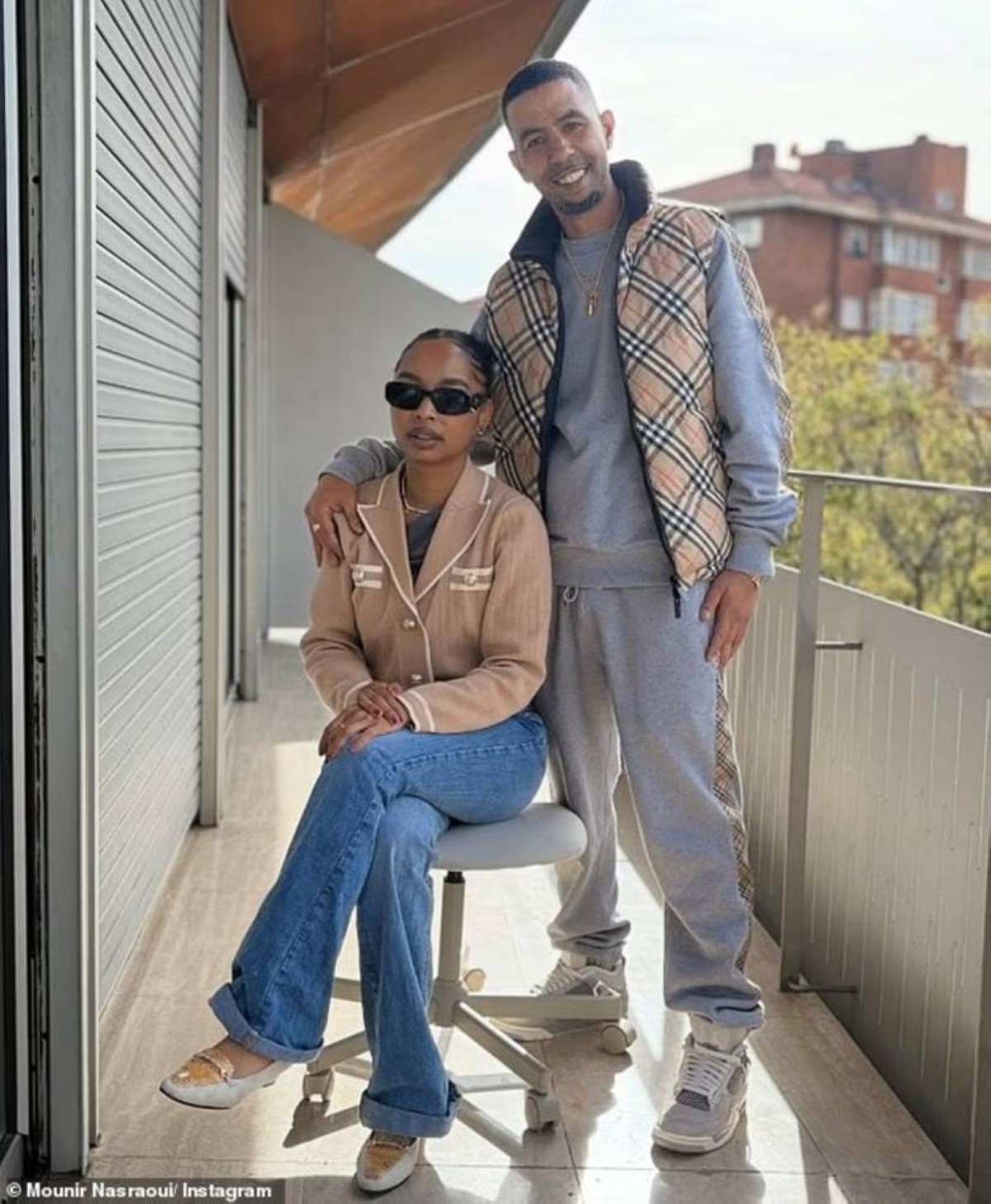 نصراوي يعوض فشل لامين يامال العاطفي