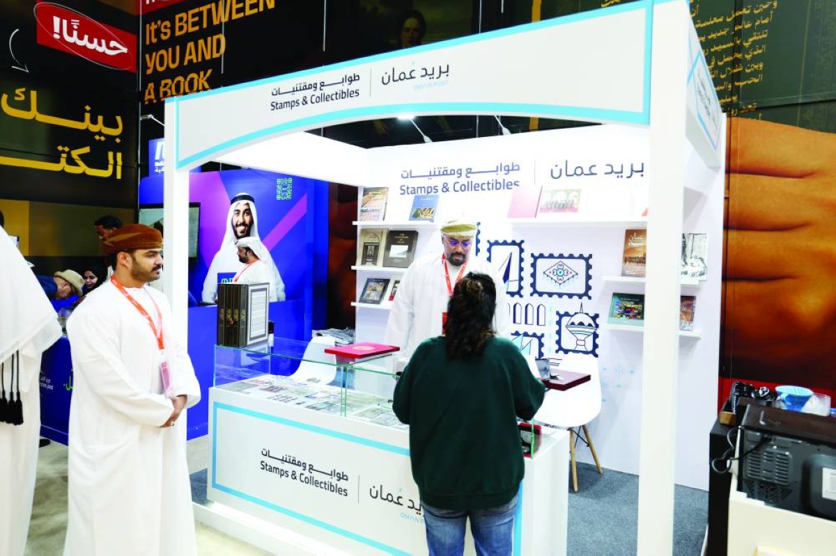 جناح بريد سلطنة عمان.. حكايات تاريخية ترويها النقود والطوابع