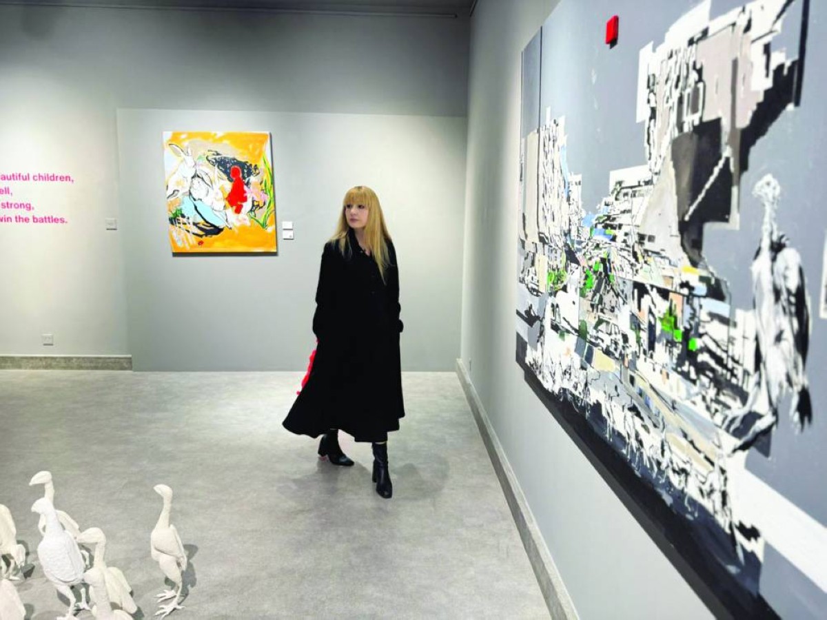 أعمال متنوعة للفنانة نرجس سليمان في المعرض