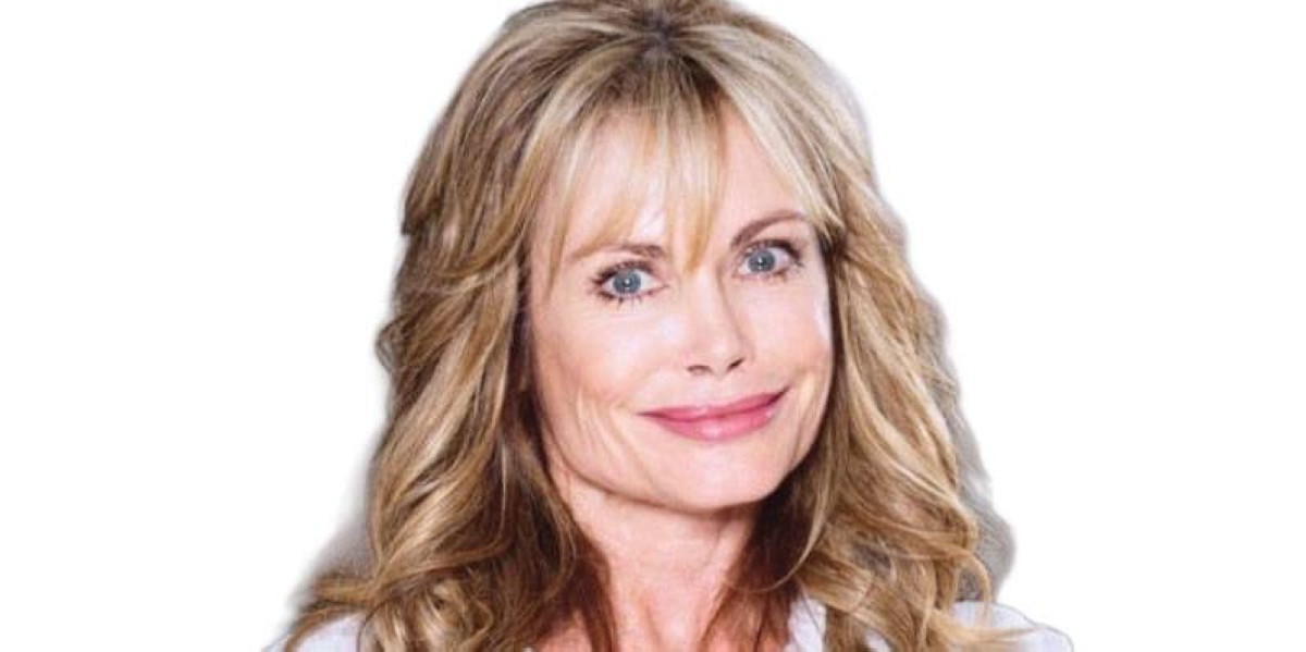 ديبي فيلدز.. من صناعة الحلوى المنزلية إلى 2300 فرع حول العالم