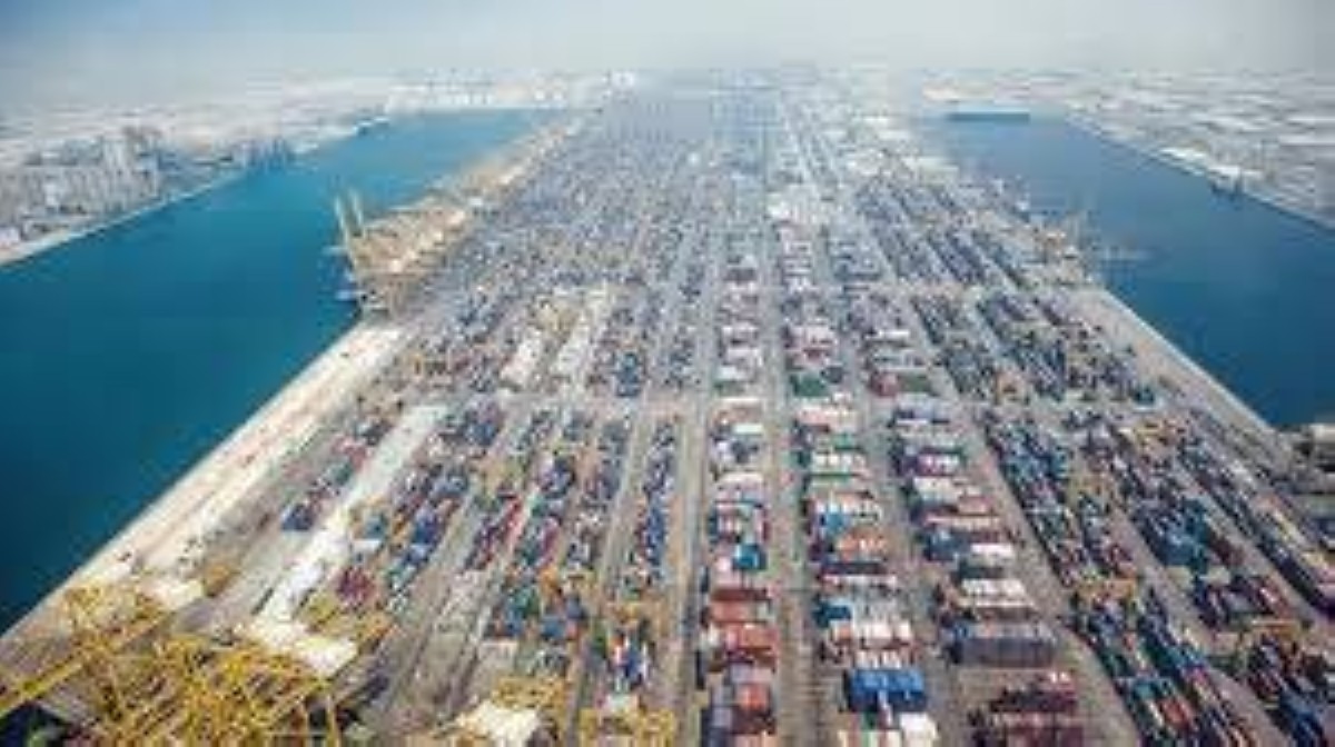 «دي بي ورلد» تقود التحول الرقمي في سلاسل التوريد العالمية