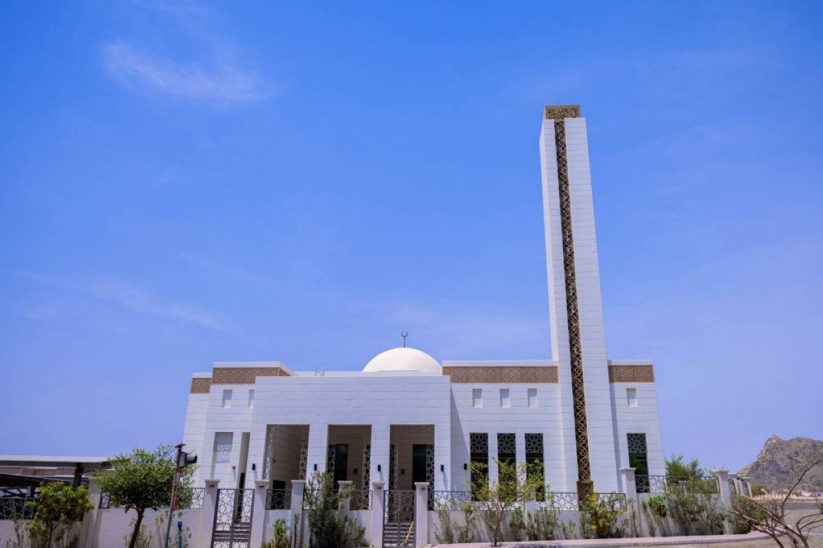 مسجد «كهرباء دبي» في حتا يسجل ثالث أرقامه القياسية العالمية