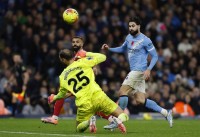 سيتي يهزم ليفربول بثلاثية ويزيد من آلام  حامل اللقب