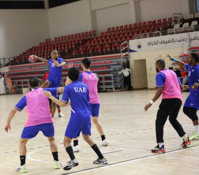 «أبيض اليد» يغادر إلى الرياض للمشاركة في «التضامن الإسلامي»