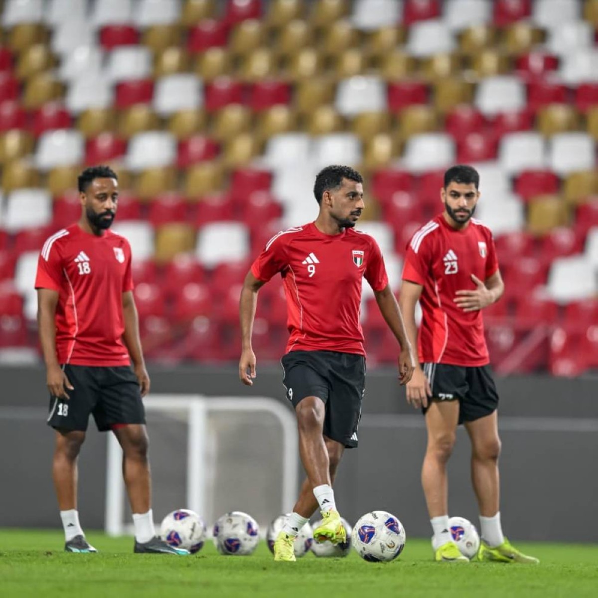 «الأبيض» يرفع حالة التأهب استعداداً  لـ «أسود الرافدين» في ملحق المونديال