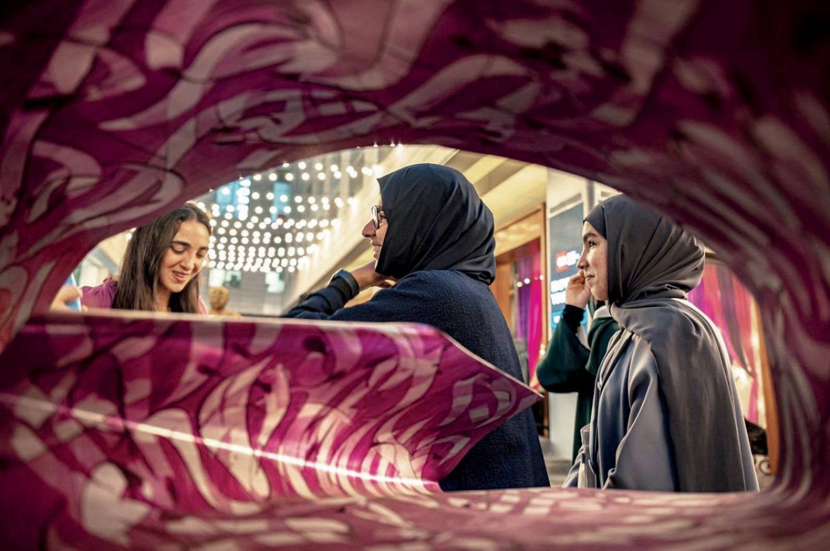 150 فناناً يشاركون في النسخة الـ 20
