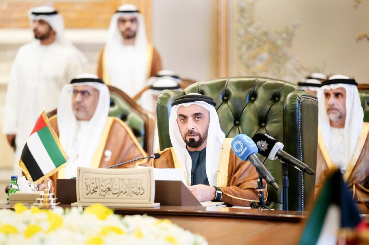 سيف بن زايد مترئساً وفد الإمارات في الاجتماع
