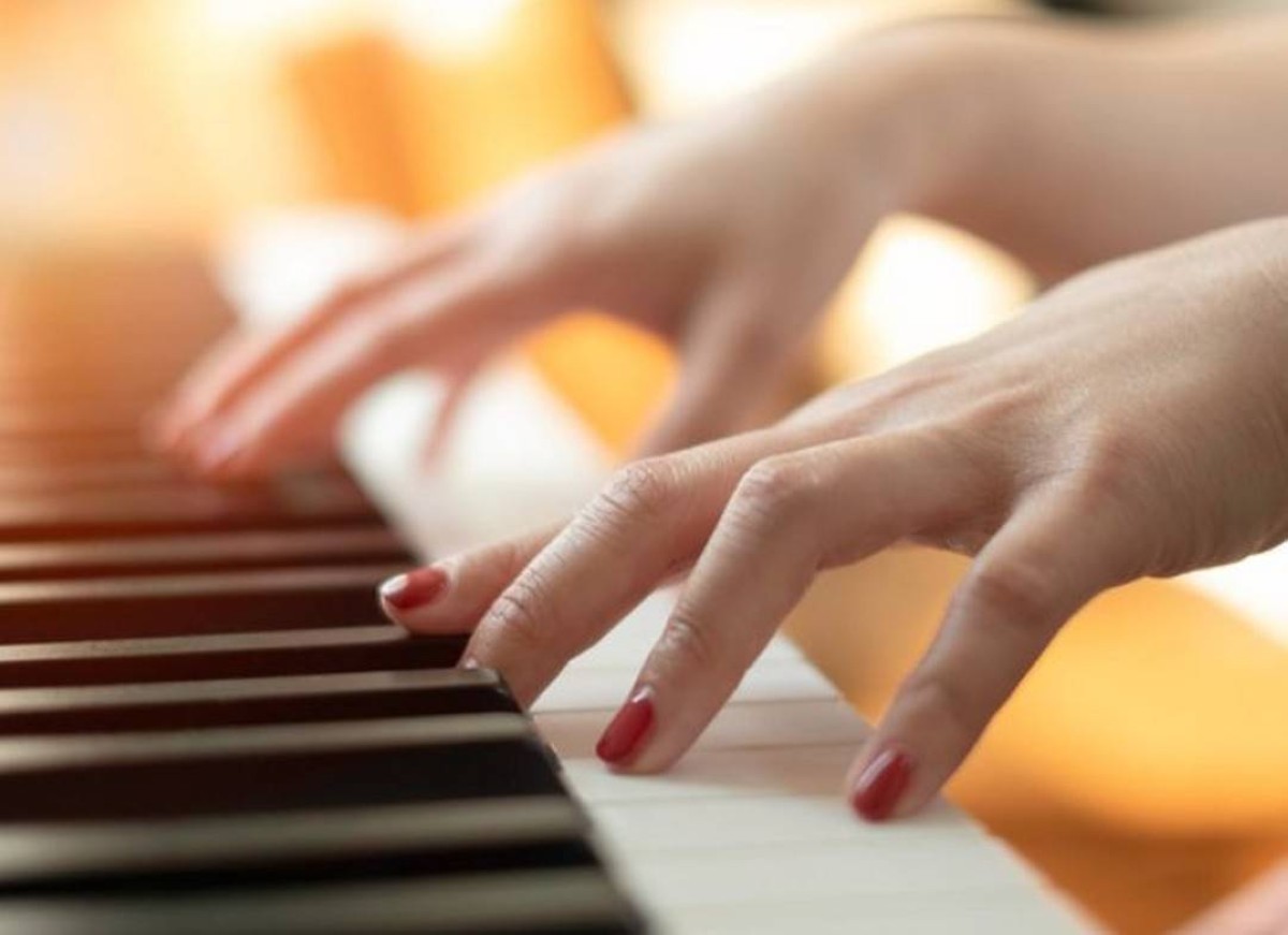 مليارات في مهب الريح.. هل يكتب الذكاء الاصطناعي نهاية الإبداع الموسيقي؟