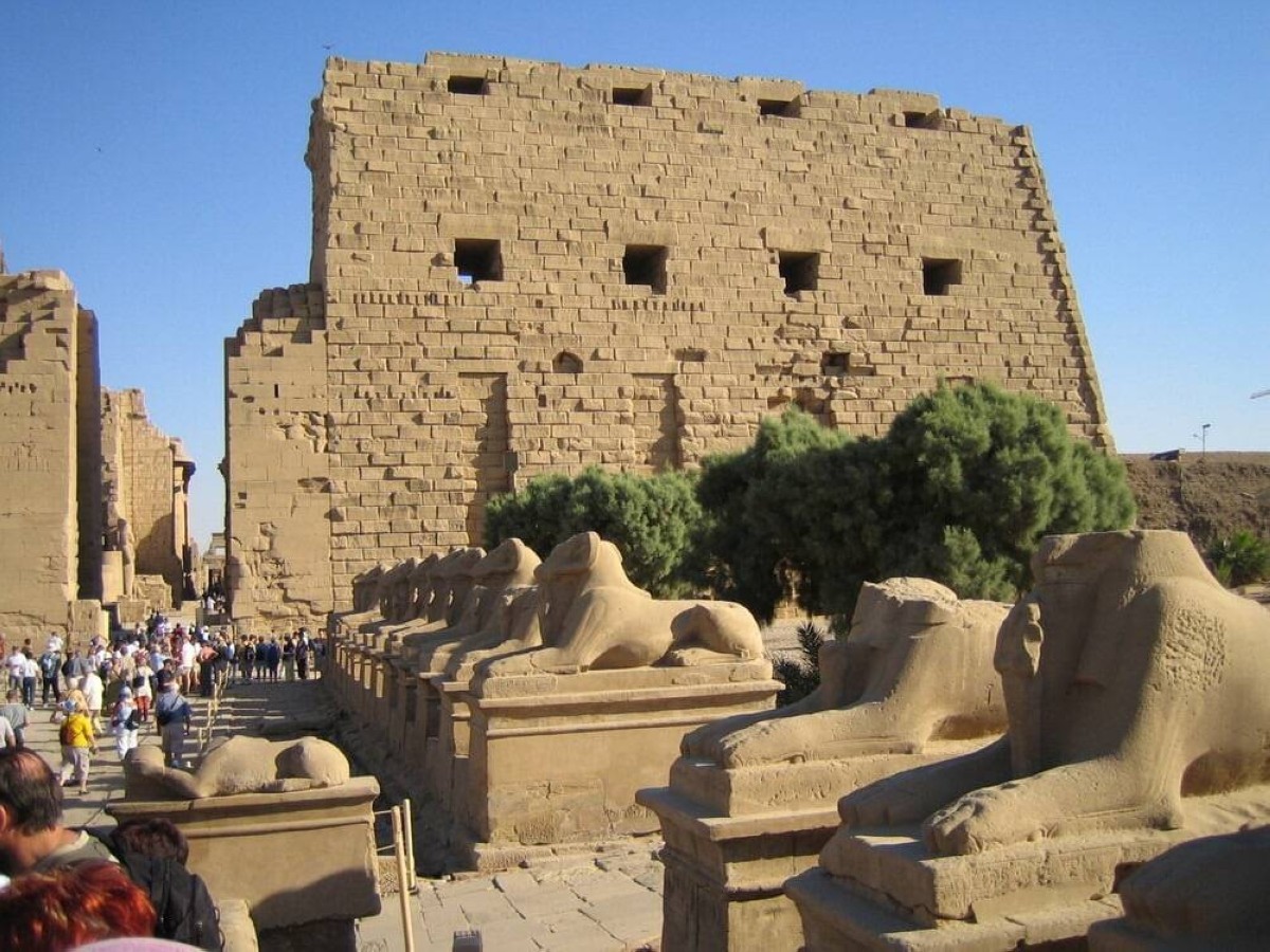 معبد الكرنك يخفي مفاجأة عمرها 4500 عام