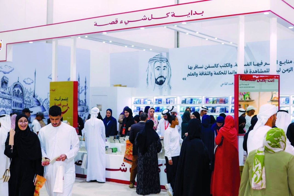 دار «قصة» في «الشارقة للكتاب».. مساحة مفعمة بالحكمة داعمة للأقلام الشابة