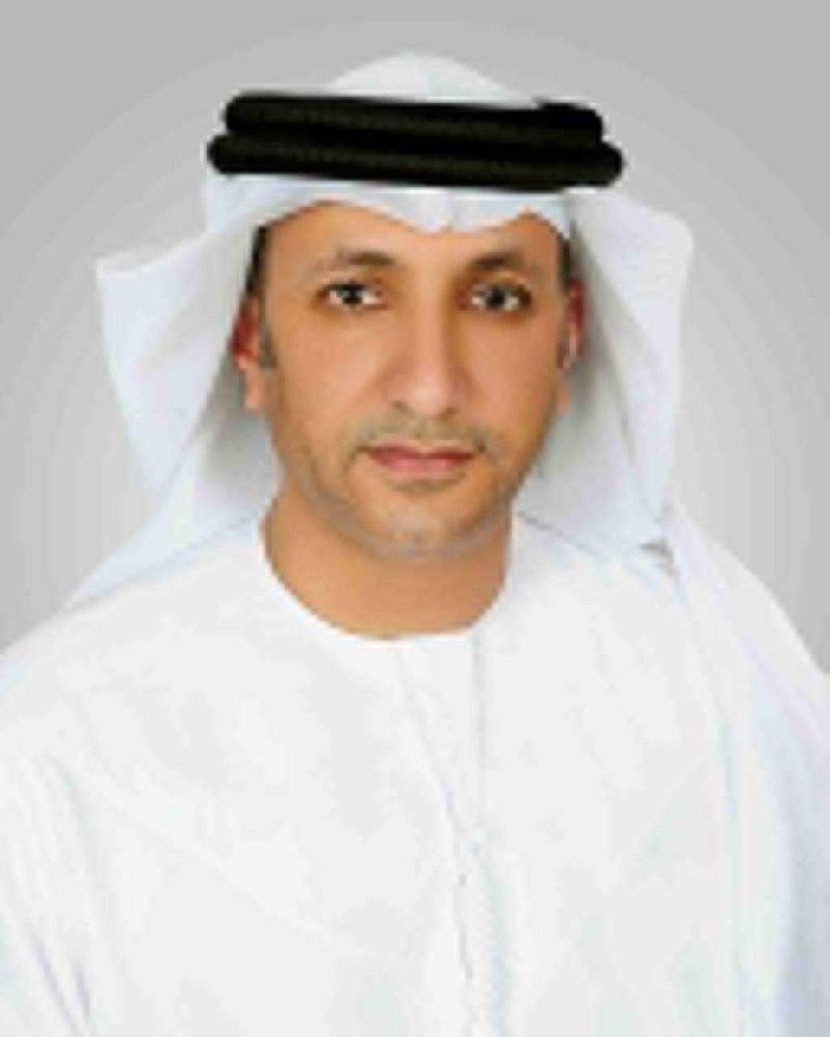 نادي الذيد الثقافي الرياضي يقتني 62 عنوانا من "الشارقة للكتاب"