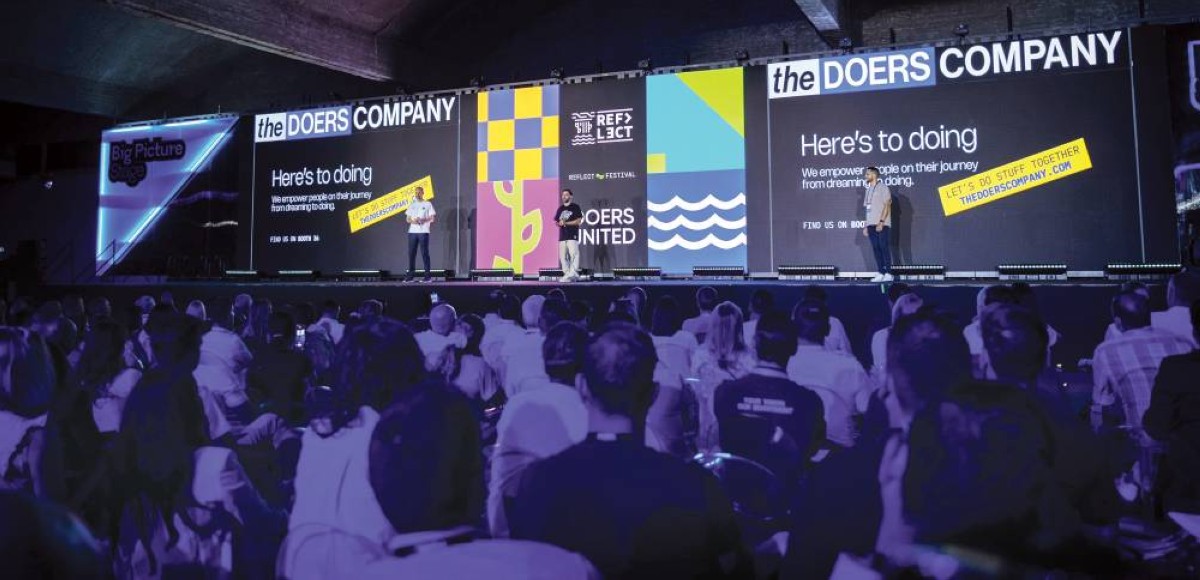 جانب من إحدى النسخ السابقة لمنتدى «دويرز»