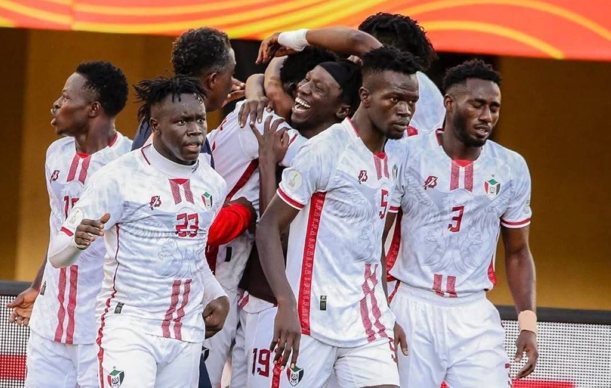 كأس العرب.. السودان يخطف آخر بطاقات التأهل من لبنان بـ 10 لاعبين