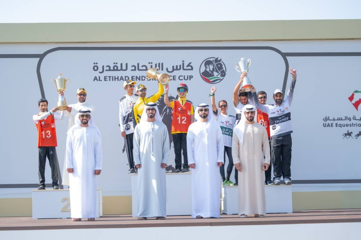 ليلى المرزوقي تقود إسطبلات الكمدة لثنائية الافتتاح في بوذيب