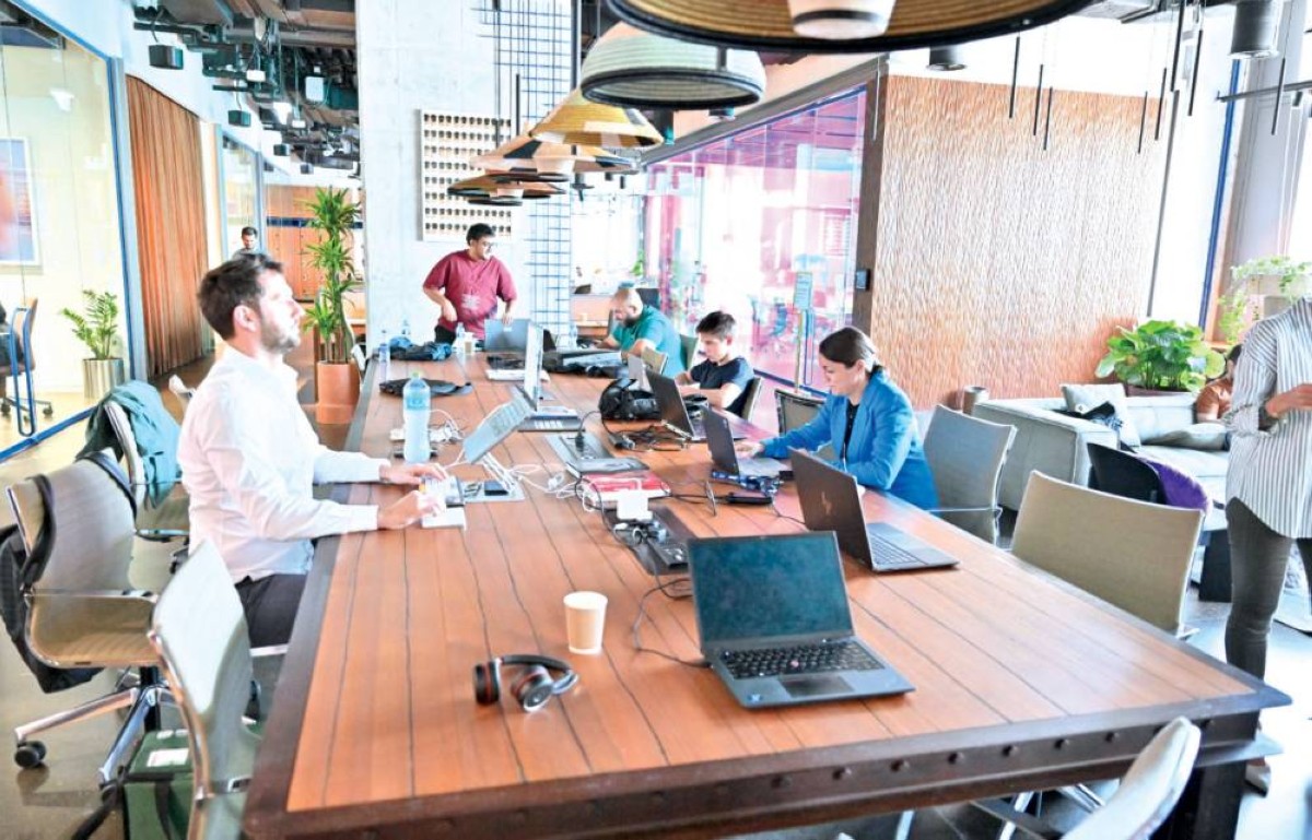 مقر روّاد أعمال دبي.. منصة شركات الـ «يونيكورن» و«الناشئة»